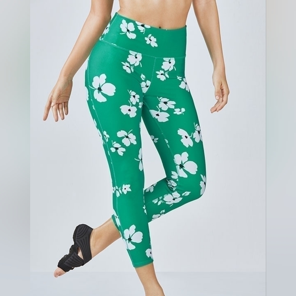Fabletics Lisette 7/8 High Waisted Capri Teal small